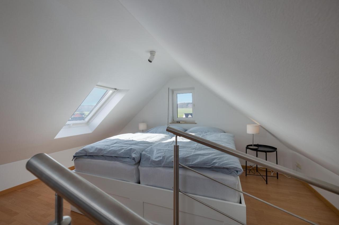 Ferienwohnung Julia - Klimatisiert Wolken Exterior foto